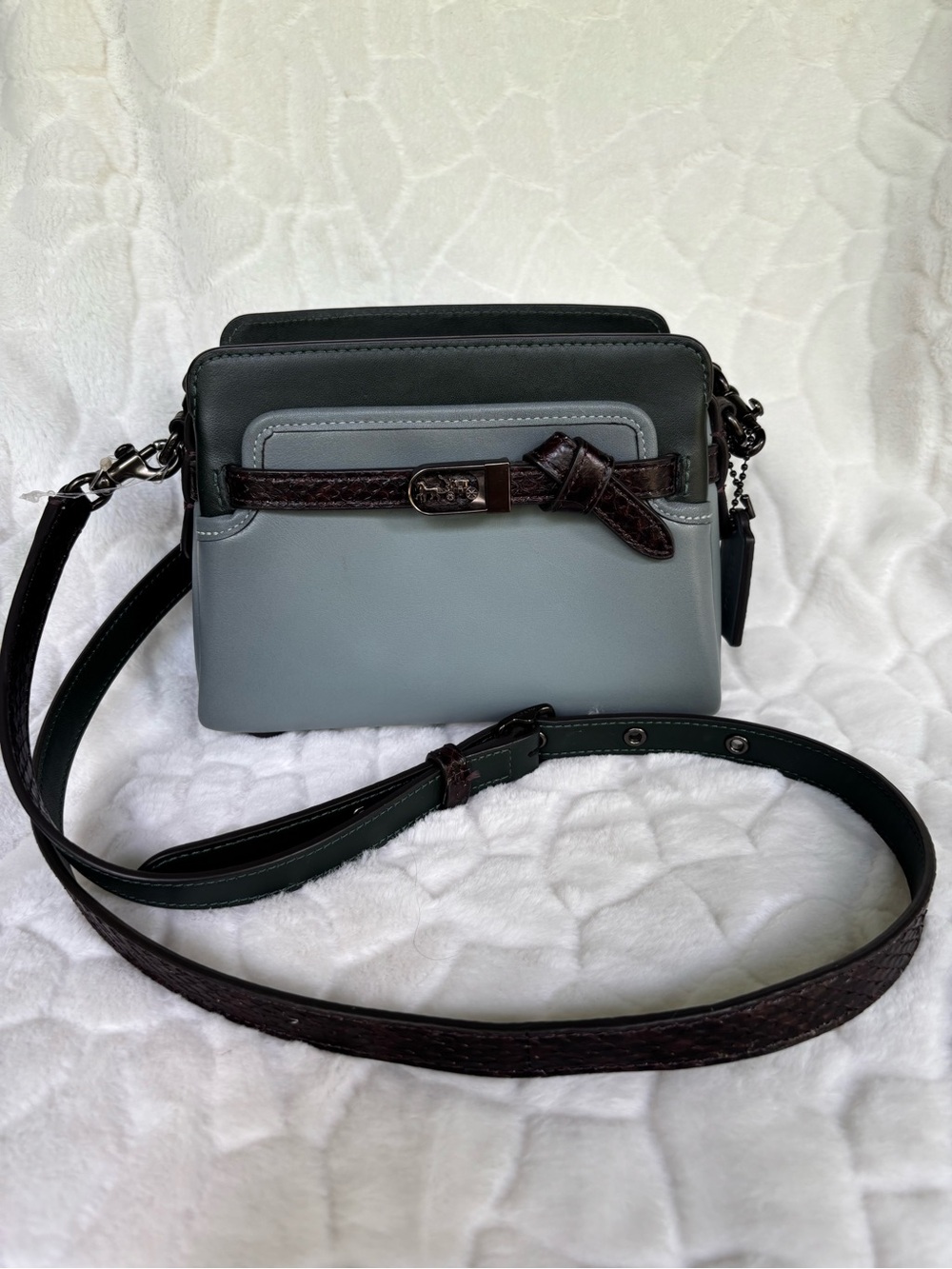 Coach Tate 18 Crossbody With Snakeskin Detail - Picture 3 of 16
